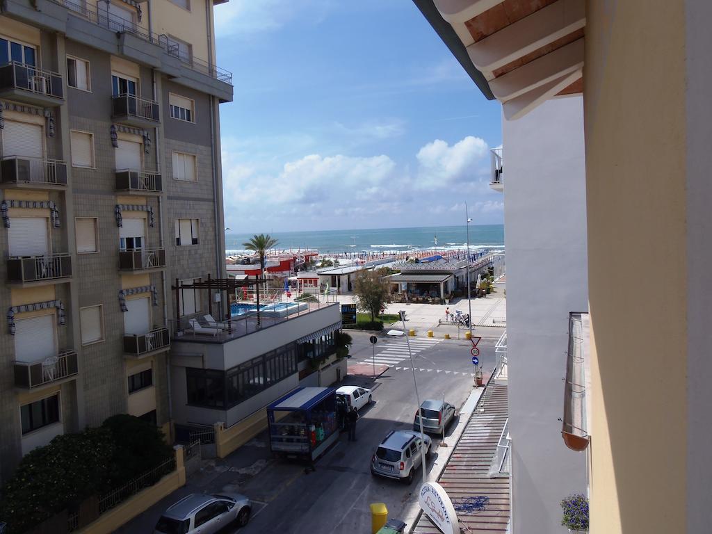 Hotel Lido Inn Lido di Camaiore Exterior foto